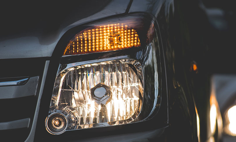 Comment choisir le revêtement de lumière de voiture qui vous convient?